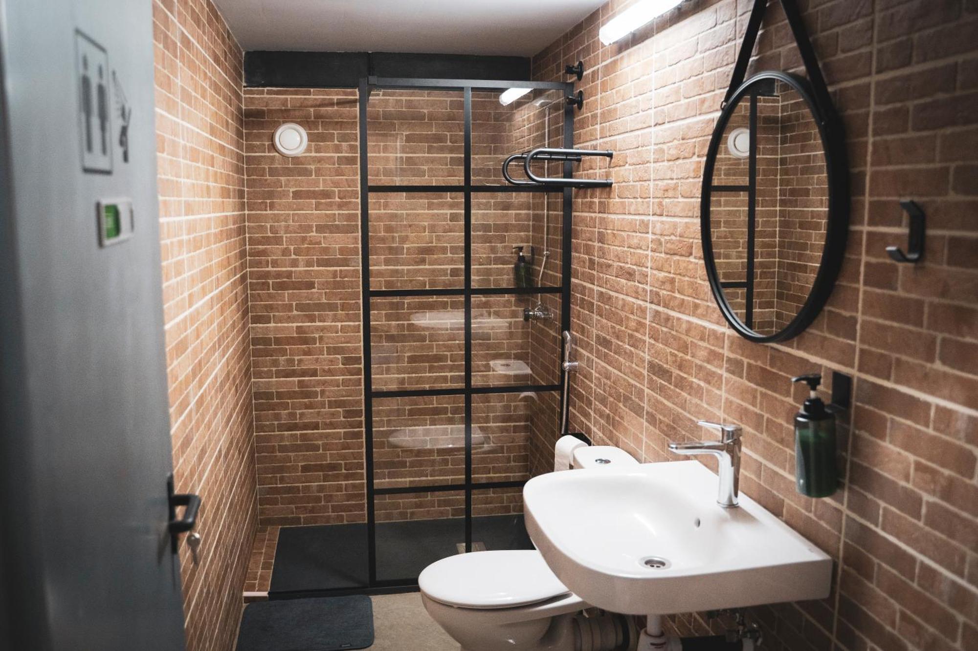 Capsulehotel Gallery Residencia *